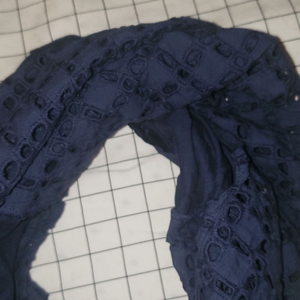 Infinity Scarf - Picture 7 of 8